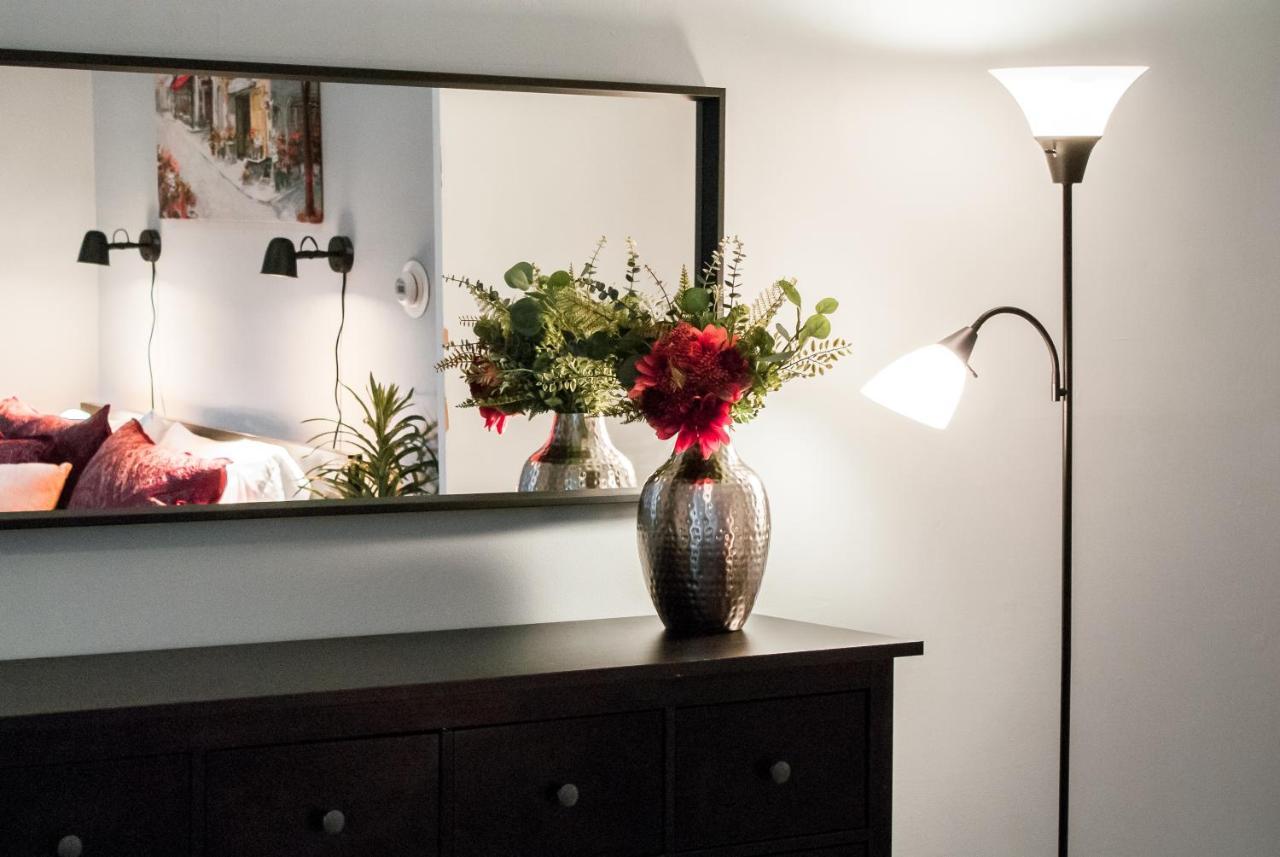 Gorgeous 1Br Wooster Sq. Apt. - Wshr/Dryr, Parking New Haven Kültér fotó