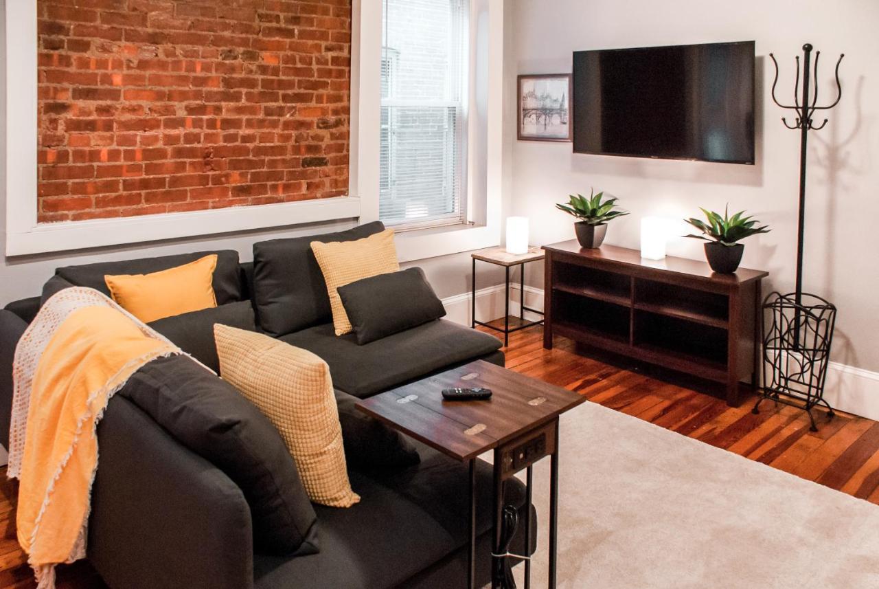 Gorgeous 1Br Wooster Sq. Apt. - Wshr/Dryr, Parking New Haven Kültér fotó